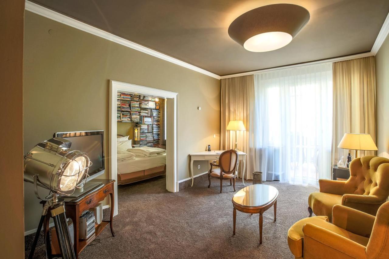 וירסברג Posthotel Alexander Herrmann מראה חיצוני תמונה